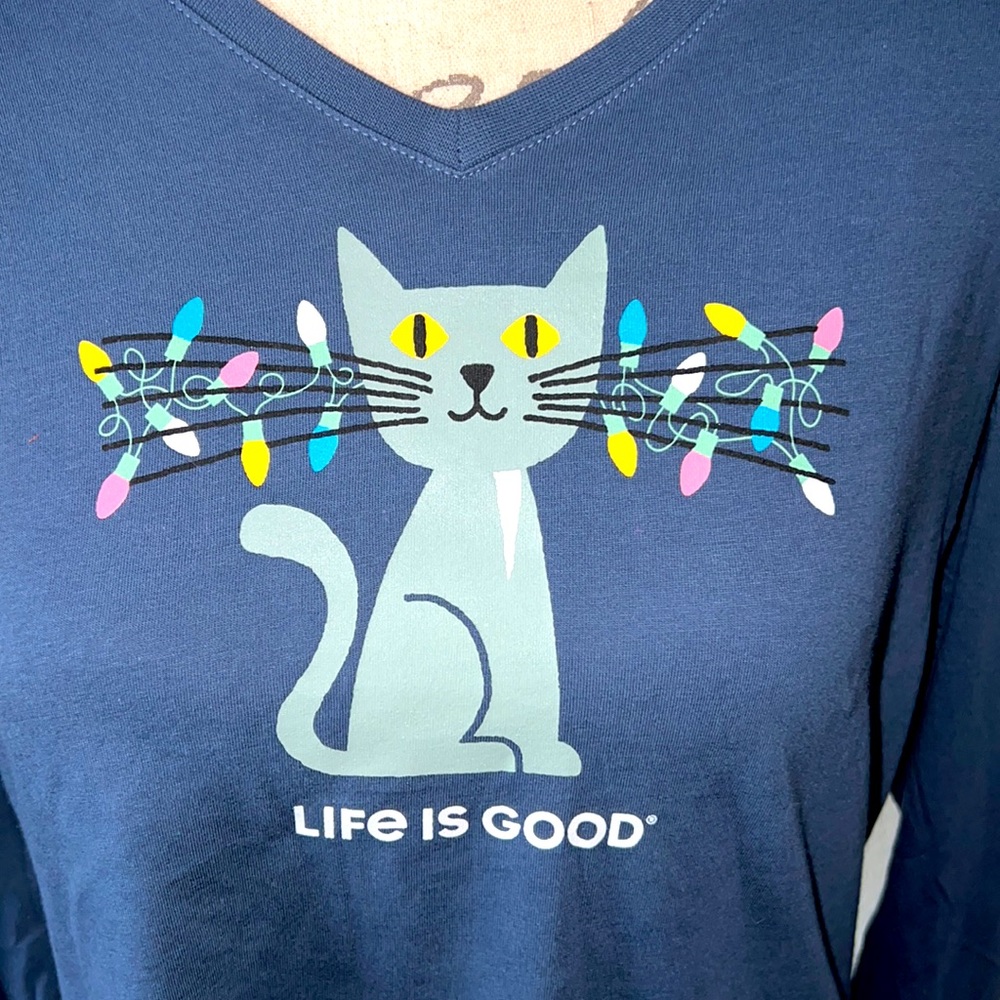 LIFE IS GOOD LIT UP CHRISTMAS CAT